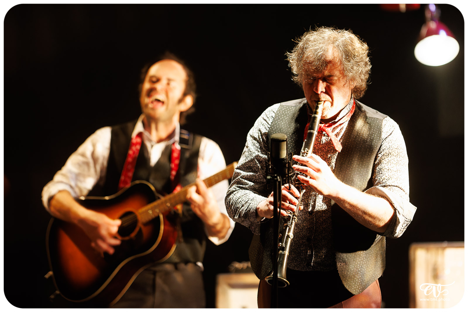 NOS COURSES FOLLES - LES FOUTEURS DE JOIE